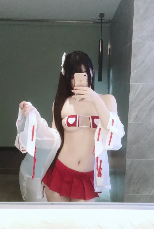 444e1fe7c59b9b99ab5.webp