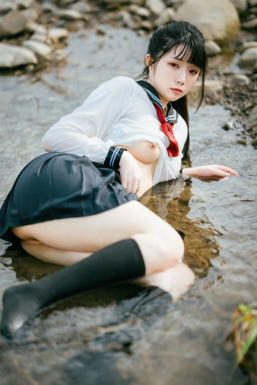 _DSC7129-.webp