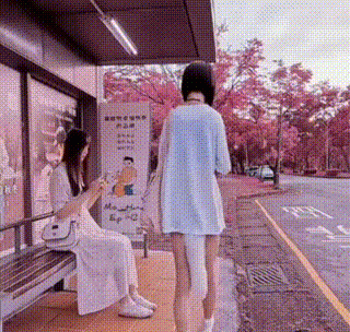ZF18E_78OL0IGU3Z9.gif